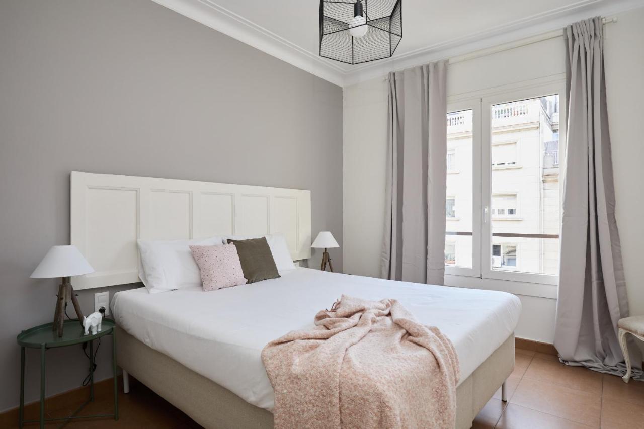 Apartament Casa Cosi - Casanova 7 Barcelona Zewnętrze zdjęcie
